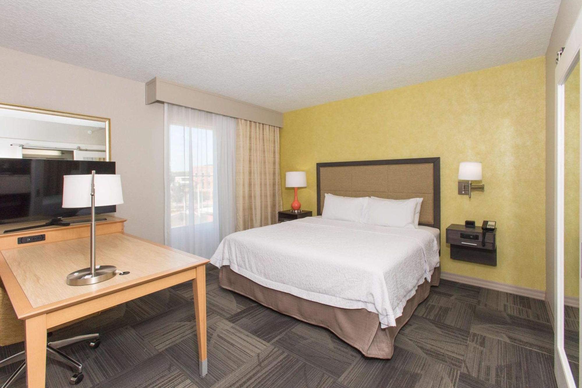 Hampton Inn - Palatka Bagian luar foto