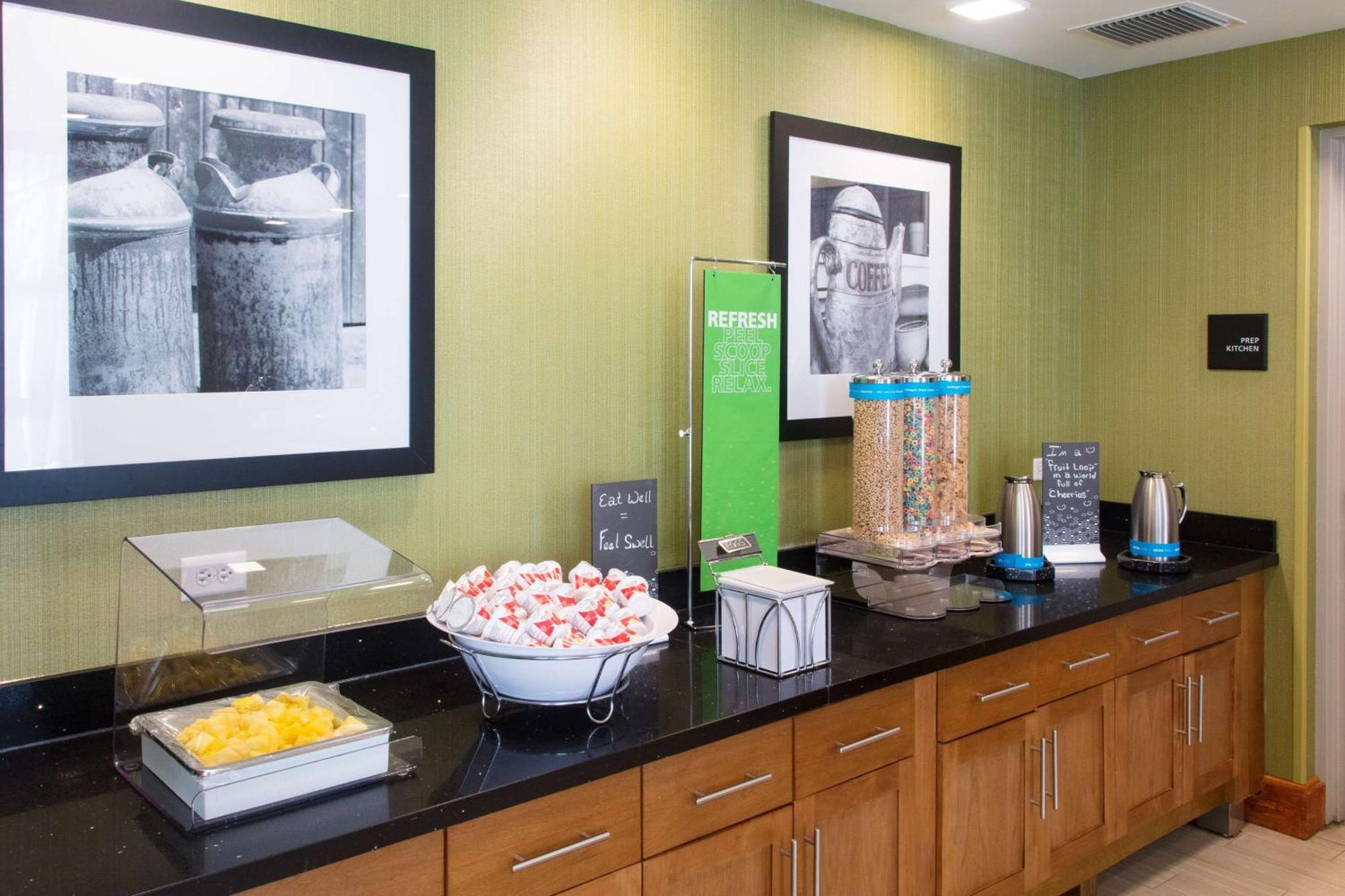 Hampton Inn - Palatka Bagian luar foto